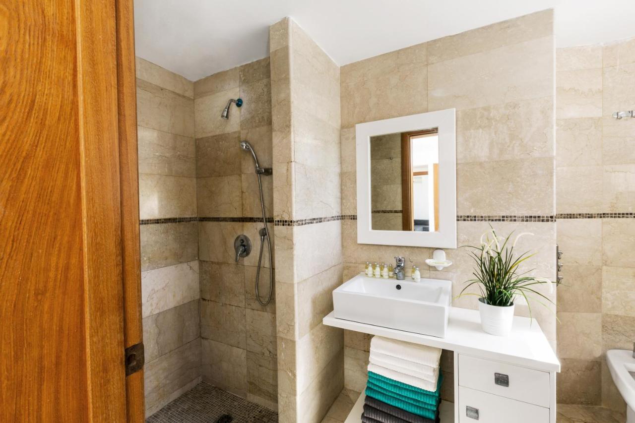 פונטה קאנה Aventura Village Los Corales Beach And Spa מראה חיצוני תמונה