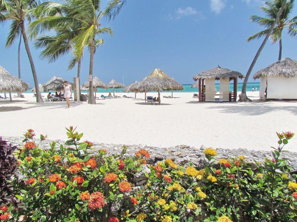 פונטה קאנה Aventura Village Los Corales Beach And Spa מראה חיצוני תמונה