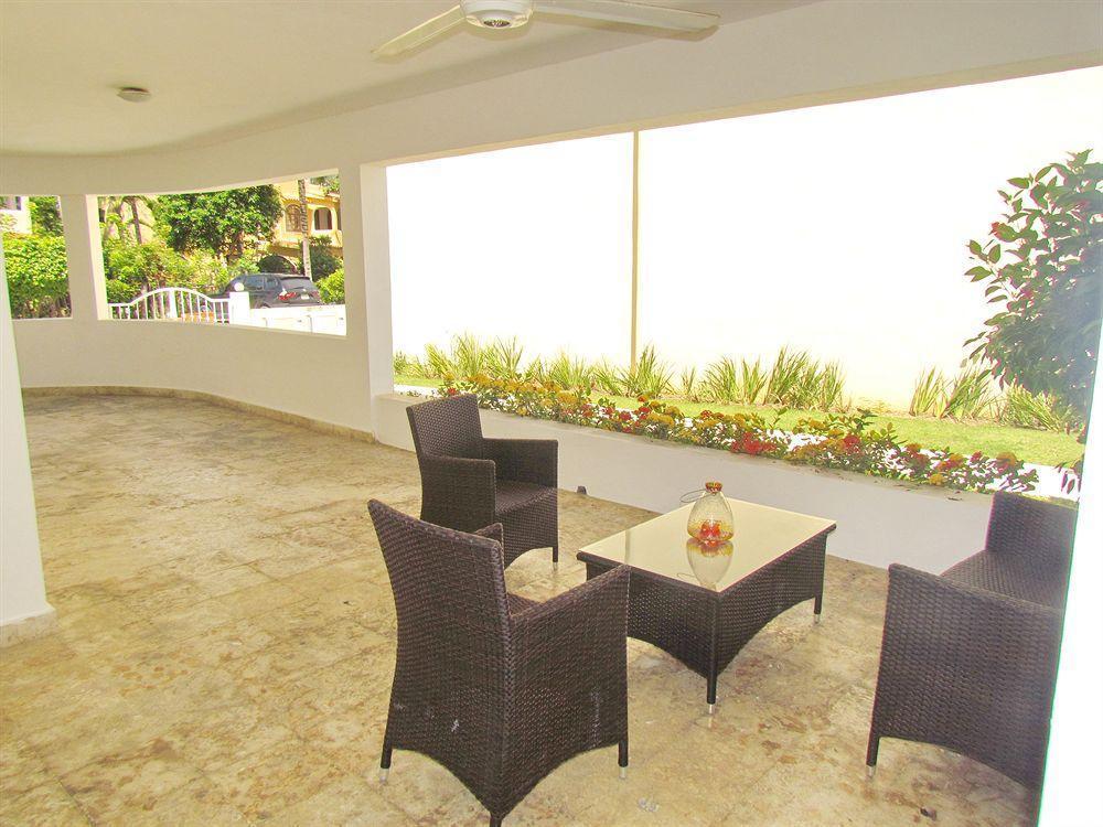 פונטה קאנה Aventura Village Los Corales Beach And Spa מראה חיצוני תמונה